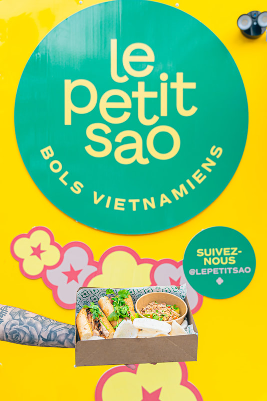 Préparation à la minute dans le food truck